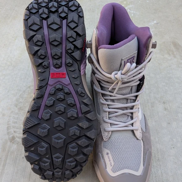 Nwt Vans Crestline MTE Gore Tex Hiking Trail Boots Waterproof Grey Purple